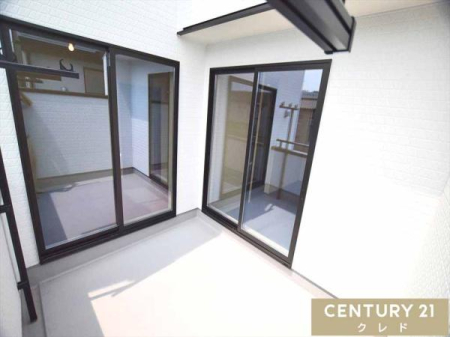 oRj[ 2ołXNGA^Ci[oRj[BJVS̉sŁA󕨂悭܂B
e[uuăZJhrOƂĂI