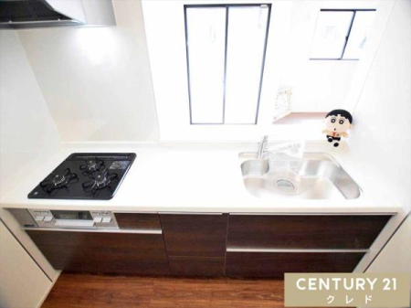 Lb` Ƒ̗lqnΖʃLb`BORƃChȃ[NgbvŒ͂ǂ܂B
CyɂǂI