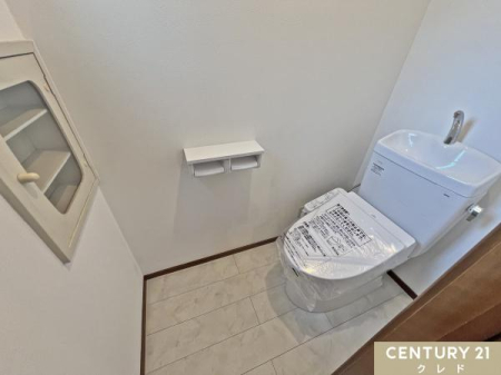 gC ̐GgCVKŐVi̕g܂B
X^CbVȃfUCƋ@\𗼗֍łB