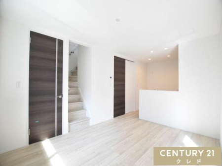 rO yLDK12.3z
ΖʃJE^[zɉƑ̗lqāAzVЕtX[YB
F̌Ԃ߁ASn悢c̎Ԃo܂B