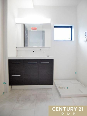 ʑEʏ [Ղ̎OʋtʉϑI
⑫̃Xy[X܂ł[BׁXpiXbLЕt܂B