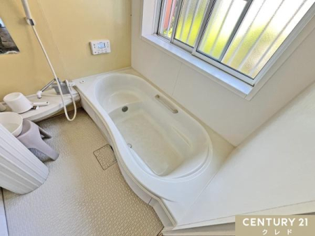  ɂ͐ߐłx`^Cv̗܂B
qlƂ̂C̎SBƔgy񂾂ƁAD݂̓@𖞋ił܂B