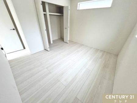 Q y7.5Qz
7.5̎QBChN[[bgňߗނG߉Ɠd[B
_炩ȌAvCx[gԂo܂