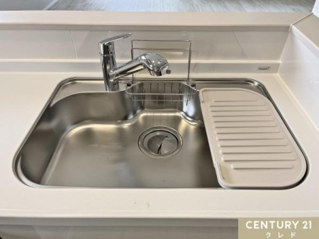 Lb` yLTCYŎĝ悢VNz
傫ȃVN͂H̐􂢕yɍs܂B
傫ȂXgXt[Ő􂦂LVNɖLxȎ[zg₷d̃Lb`łB