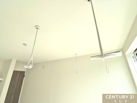 ̑ zXN[tŎKB
V䂩Ƃ|邾Ő󕨂芣AgȂ̓X}[gɕЕt܂B

