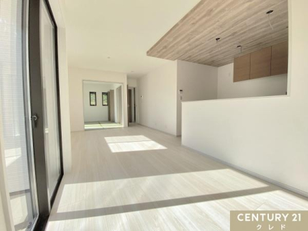 rO yLDK16.66z
|o̗zDݍރrO͉ŝ16B
Lb`ɋĂ̗z܂B