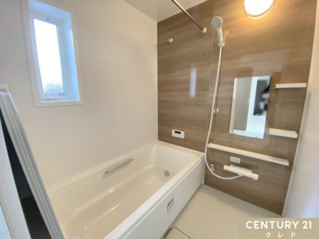  ͋C̗łB
␅݂ڗɂzFŎgƌڂ̐SnǂB
oT|[g肷͏Ȃq܂VjAɂz݌vłB