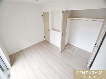 �q������ �y1�K�@����6���z
�z���C�g�~�ؖڒ��̎g���₷���V���v���ȗm���B
���[�t���Ȃ̂ŁA���q�l�̐����ɍ��킹�āA�׋���V�т̃X�y�[�X�Ȃǎ��R�Ƀ��C�A�E�g�ł��܂��B