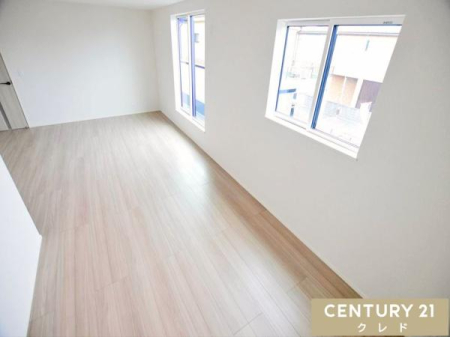 ���r���O �y2�KLDK18.6���z
�z����ƊJ�����Ɍb�܂ꂽ2�KLDK18.6���I
2�K�Ȃ�ł͂̎����̔����ƕ��ʂ��̗ǂ��ŁA�Ƒ��݂�Ȃ��̂т̂тƉ߂����܂��B