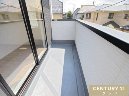 oRj[ Sn悢z˂Ƒu₩ȕJIȃoRj[B
͂Ղ̌݁A󕨂C悭܂B