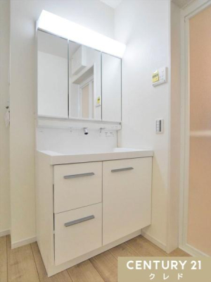 ʑEʏ [Ղ̎OʋtʉϑI
⑫̃Xy[X܂ł[BׁXpiXbLЕt܂B