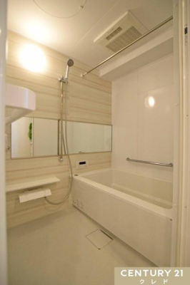  ̂Ńh[Xy[XƂĂ劈I
󕨂Â炢~At̉ԕG߂ɂd󂵂܂B