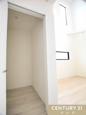 [ y1K@EH[NCN[[bgz
Lb`Ɛʎɋ߂A^IȂǂ̃lނH̃XgbNiȂǂ̎[ɕ֗I
lɎgpł֗Ȏ[Xy[XłB