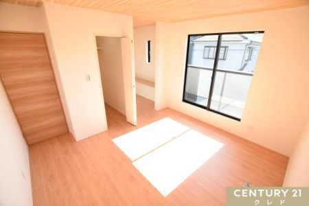 Q ym8.7z
傫ȃxbhƂĒuƂł8.7̍LB
WICĂ邽ߎ[Ƌŏōς݁ALXƂg܂B