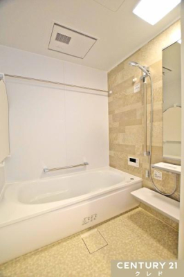  ؃^CṽoX[B
ߐłx`^Cv̗̂łqlƂ̓SBƔgyނƂł܂B