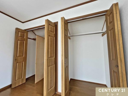 [ y2KQ[z
[LxWN[[bgB
2l̎[\Ɋmۂł܂ˁB
CyɂB