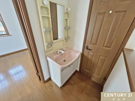 ʑEʏ y2KZJhʑz
2KɃZJhʑ䂪ƁA̍GɘaƑ̐gxxX[Yɐi݁AKȐԂ܂B