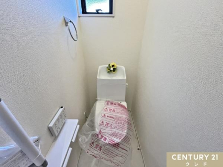 gC ₷삪ȒPȉ֍B
ǖʂɃRݒu邱ƂɂAyȎpł̑삪\B
Ƃő|₷݌vłB