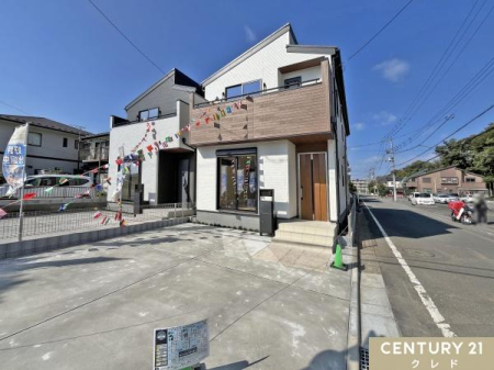 OʓH܂ތnʐ^ utvwk15B
wӂɂ͏Ǝ{݂[AqĐɂIXX̃P[VB
̂ZXɕԑS2̐V@܂B