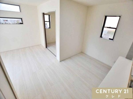 rO yLDK17z
̌ȅ́AތԂDݍ݁AƑRƏW܂Sn悢ԁB
ǂ̂悤ȃCeAɂaVvȓłB