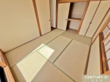 a y2Kaz
̃NbVœ]|̏Ռɘa₷AqāE҂ɂzaB
zEfMɂAĂ͂Ɠ~͒₦ɂKȎłB