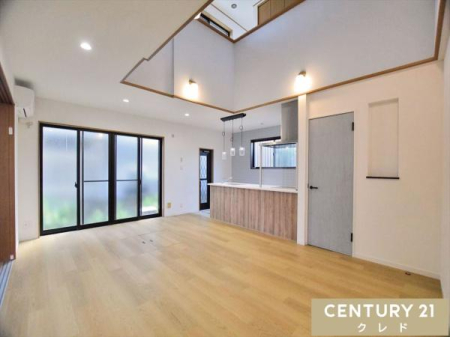 rO yLDK17.5z
炩ȌݍރrO17.5̍LB
ƋuĂ̂ȂJIȍLƕ͋Cmۂł܂B