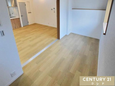 m ym5.5z
5̗m͏ւȂǉƑ\⃉CtX^Cɍ킹ă}`ɑΉB
xbhzuAIȍƋԂ⃊bNXłꏊƂĊpł܂B