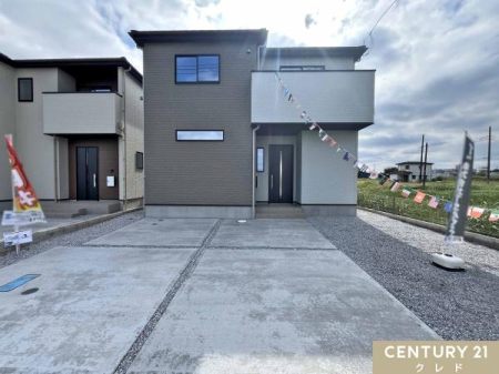 OʓH܂ތnʐ^ 쑤ɒ݂邢Z܂B
ƕȂAƑ̎Ԃ̂т̂тƉ߂AJӂԂłB