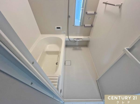  qlƈꏏɓłƂ1؃^CvB
1̔ĂoX^CLӋ`ɁcBl̕Ɠł܂B