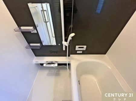 ̑ yI[goXz
oX^CKɉ߂ׂɃI[goX̗pB
XCb`łAǂȂǗlXȋ@\𓋍ڂĂ܂B
Lb`Ɨ̃R瑀ł܂B