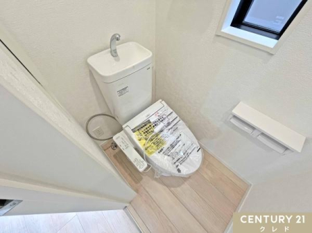 gC KƉqʂ˔EHVbg@\tgCB
邱Ƃł肪ȃjIC⎼C܂߂ɊCłAłKɕۂĂ܂B