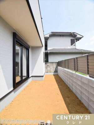 �� �|���o�������炻�̂܂܏o���������̐�p��B��������E���ʂ��Ƃ��ɗǍD�ŁA�K�[�f�j���O��ƒ�؉��A�q�ǂ��̊O�V�я�Ƃ��ďd�󂵂܂�