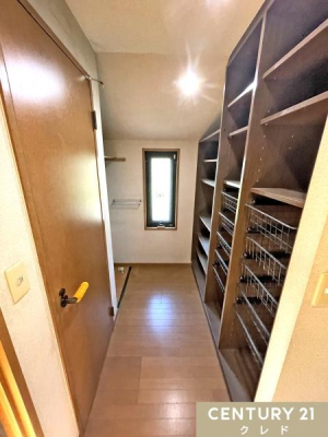 [ yʎ[z
^I܁AXLPApiȂǂ𐮗AXy[XLp܂BXbLƂۂAg₷␴o܂B[Hv邱ƂŁA|ȒPɂȂ܂B