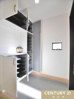  ̂锒̌ւɂ͎[LxȃV[Y{bNXI
Ă̂ŉď̔MC₱肪ȉꂽC򂳂AOoEAKB