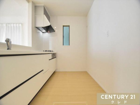 Lb` Cɕ֗ȏALxȎ[ȂǃfUCƋ@\𗼗Lb`I
_CjOƂ̋߂AH̎󂯓nX[YłB