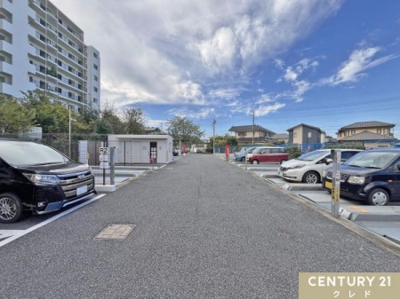  ԎI΂Ȃʃ^Cv̒ԏA@B̒ԏꂪ~nɂ܂B
p̍ۂ́A󂫏󋵂mF܂B
Cyɂ₢킹B