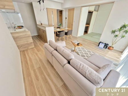 rO yLDK14.1z
邭DݍރrÔ͉݂ؖڒœB
D݂̃CeAɂ킹₷Ay߂܂B