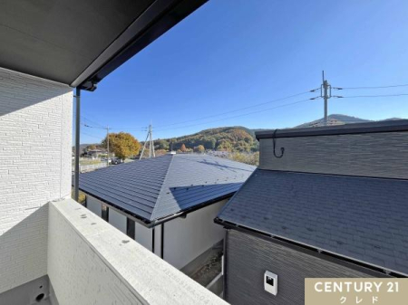 �Z�˂���̒��]�ʐ^ �o���R�j�[����̒��]�ł��B
���ꂽ���ɂ͐���ƗΖL���Ȍi�F���L����A�S�n�悢���������Ȃ���������Ƃ������Ԃ�����܂��B