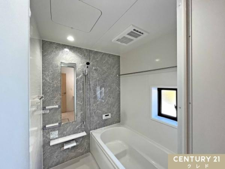 ���� �J�̓���ԕ��̋G�߂����S���Ďg���闁�����C�g�[�����@�ƃ����h���[�p�C�v�t���̃o�X���[���B
���󕨂������Ō����悭���������Ƃ��ł��܂��B