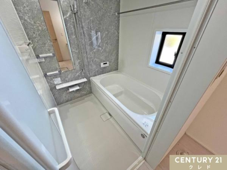 ���� ���q�l�ƈꏏ�ɓ����ł����Ƃ��1�؃^�C�v�B
1���̔�������Ă����o�X�^�C����L�Ӌ`�Ɂc�B��l�̕����������Ɠ����ł��܂��B