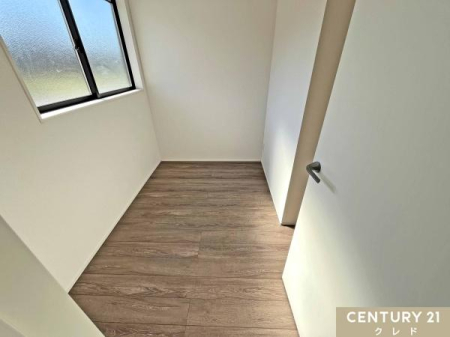 ʑEʏ yƗʑz
gC◁Ƃ͕ʂɂȂĂ̂ŁAŔGꂽ苾܂肷邱ƂȂAȏԂۂ₷Ȃ܂B