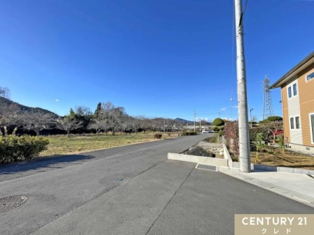 [ yEH[NCN[[bgz
Ƒ̈ߗނ܂Ƃ߂Ď[łWICB
傫Ȑpi܂ŃXbL[łAZԂLgƂł܂B