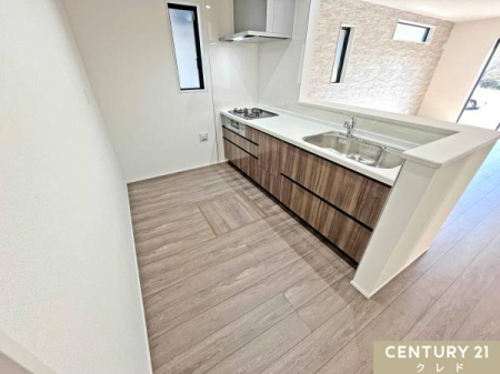 Lb` yVXeLb`z
̉ƎKɂĂA@\IȃVXeLb`B
Ղ[tŁAH萮BƃXy[XLAƊyȂ܂B
