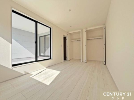 Q ym7.5z
邢z˂Ƒu₩ȕʂ蔲AJӂ邨B
2̎[tŎgǂAQƂĂ肨߂܂B