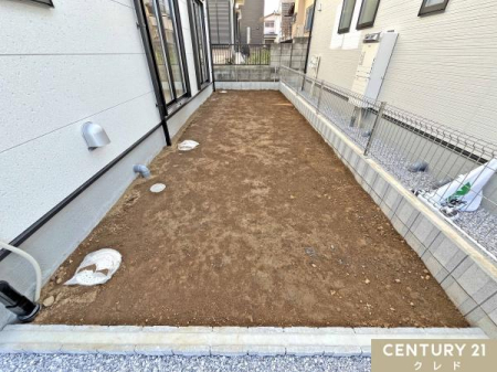  AĂAG߂̉ԂAAX̕炵ɍʂY邨tB
Ƒ̂났̂ЂƂƂxASn悢Xy[XłB