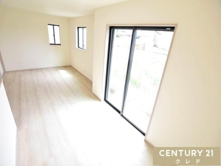 rO yLDK16.25z
rO͋C̗ǂމKȏZԁB
LƖ邳˔Ƒł̂т̂щ߂ԎłB