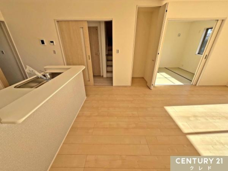 ���r���O �y���r���O���[�z
���q�O���T�b�ƕЕt�����t���̎��[�B
���p�i��|���@�Ȃǂ����܂��āA�U�炩�肪���ȃ��r���O����������Ƃ�����ۂɂ��܂��B