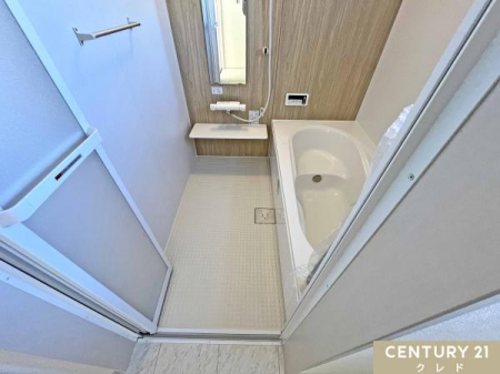 ���� �ߐ����ł���x���`�^�C�v�̗������̗p�B
���q�l�Ƃ̂����C�̎������S�B�������Ɣ��g�����y���񂾂�ƁA�D�݂̓������@�𖞋i�ł��܂��B