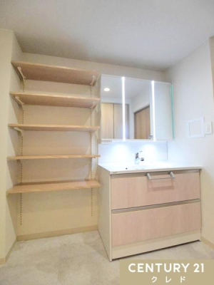 ʑEʏ [Ղ̎OʋtʉϑɐVKI
⑫̃Xy[X܂ł[BׁXpiXbLЕt܂B