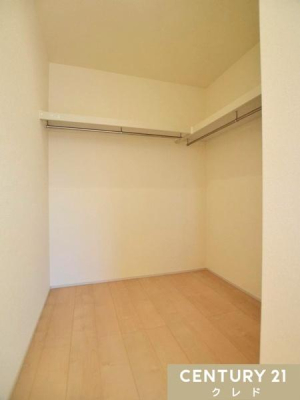 [ ym8.5@WICz
V[ỸAE^[珬ނ܂ŁAmDɂ͊\ȍLI
ߗނՂ[ł̂ŁÂmIтy݂ɂȂ肻łˁB